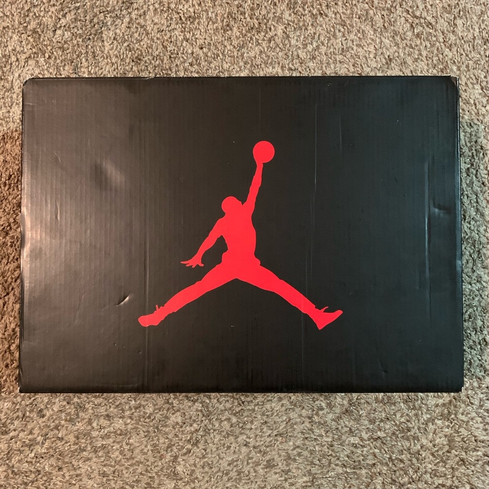 ‼️SOLD‼️Jordan 5 retro “Alternate Grape” - Picture 6 of 7